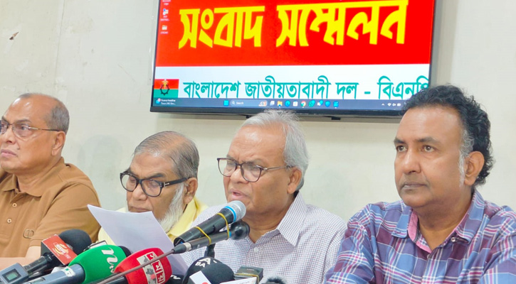 বিশ্ববিদ্যালয় শিক্ষকদের অনাহারের দিকে ঠেলে দিচ্ছে সরকার